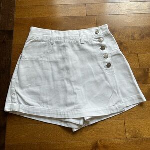 Squeeze Jeans White Skort Size 3/4